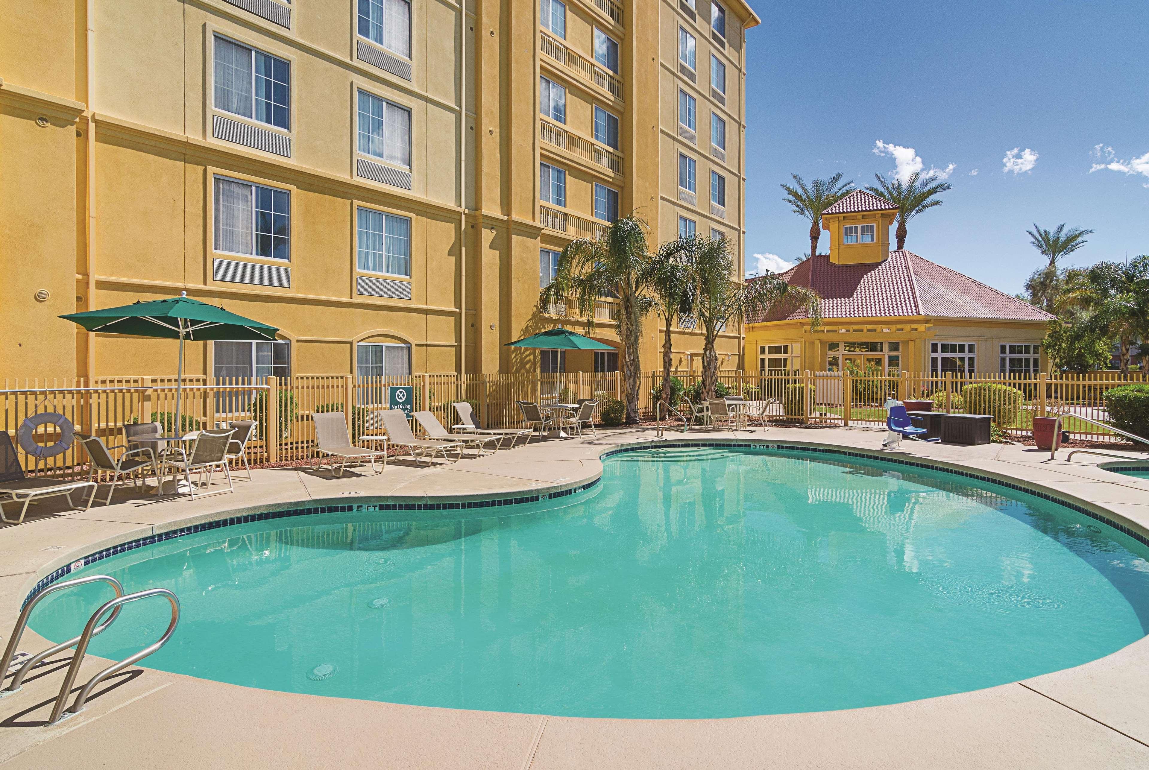 La Quinta By Wyndham Phoenix Mesa West Экстерьер фото